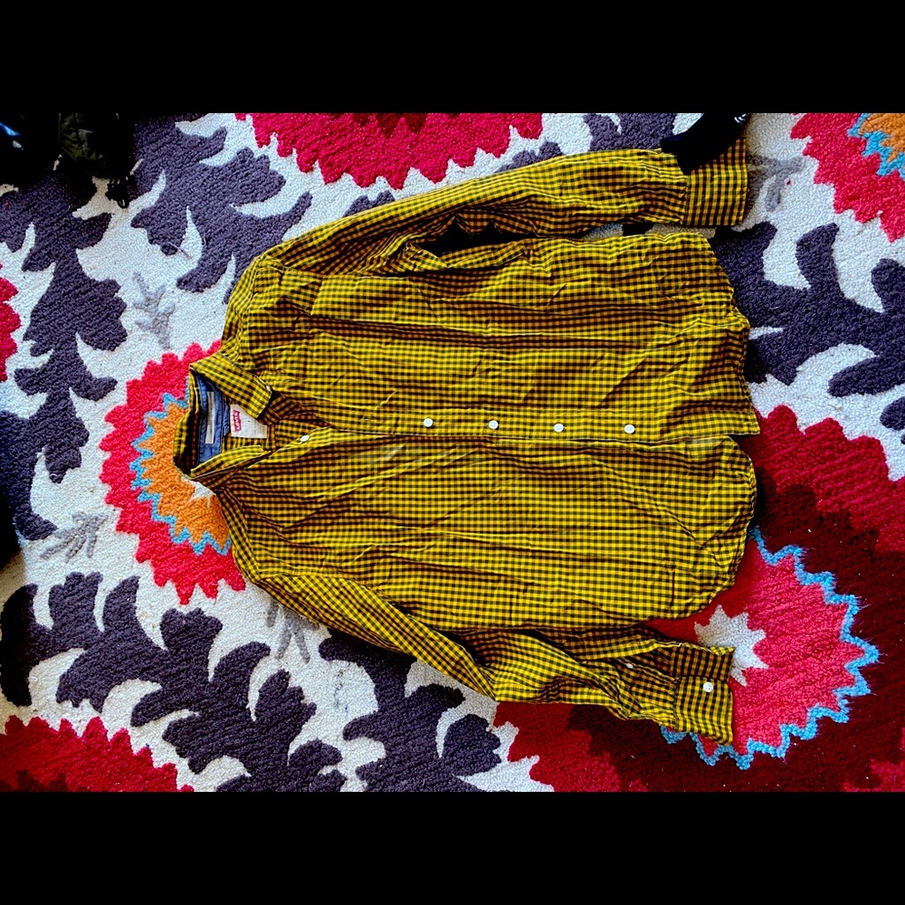 Yellow gingham levis shirt